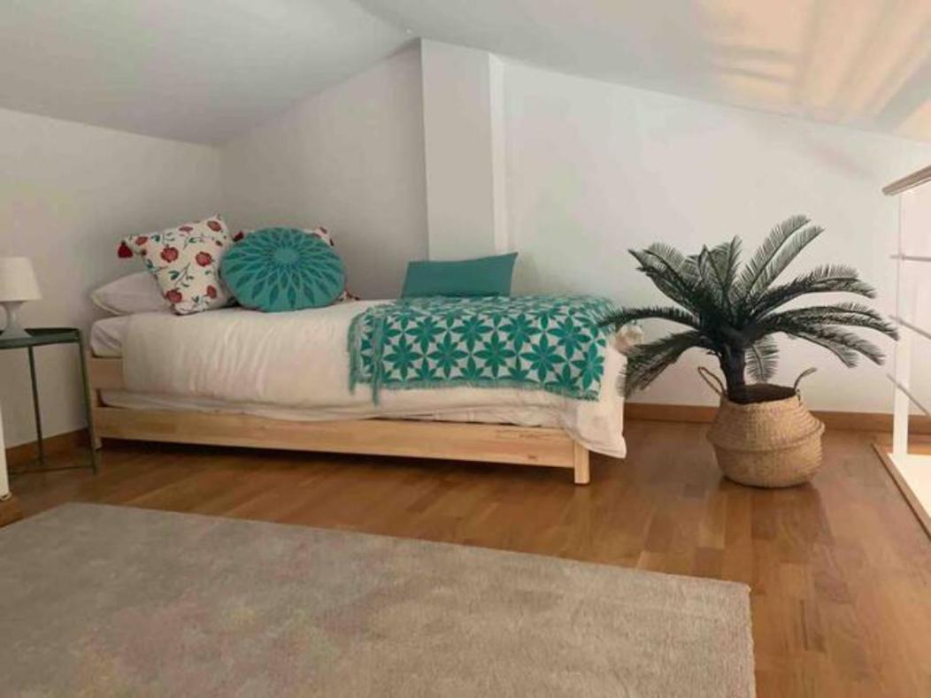 Acojedor Duplex En Balaguer Apartman Kültér fotó